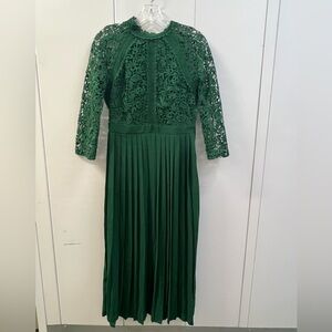 Like New Little Mistress Gorgeous Elegant Green Lace Dress